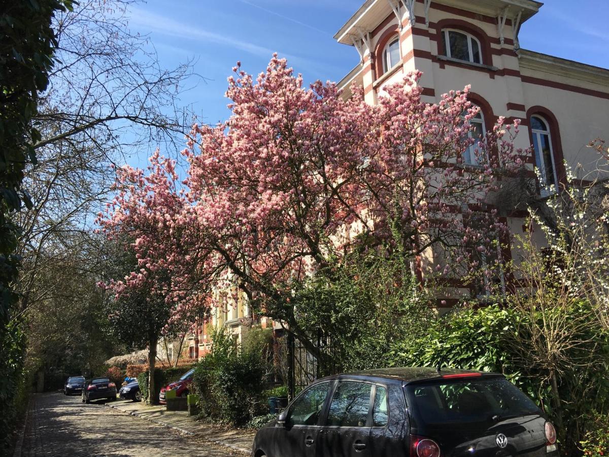Blue Alice Brussels Aparthotel Ngoại thất bức ảnh