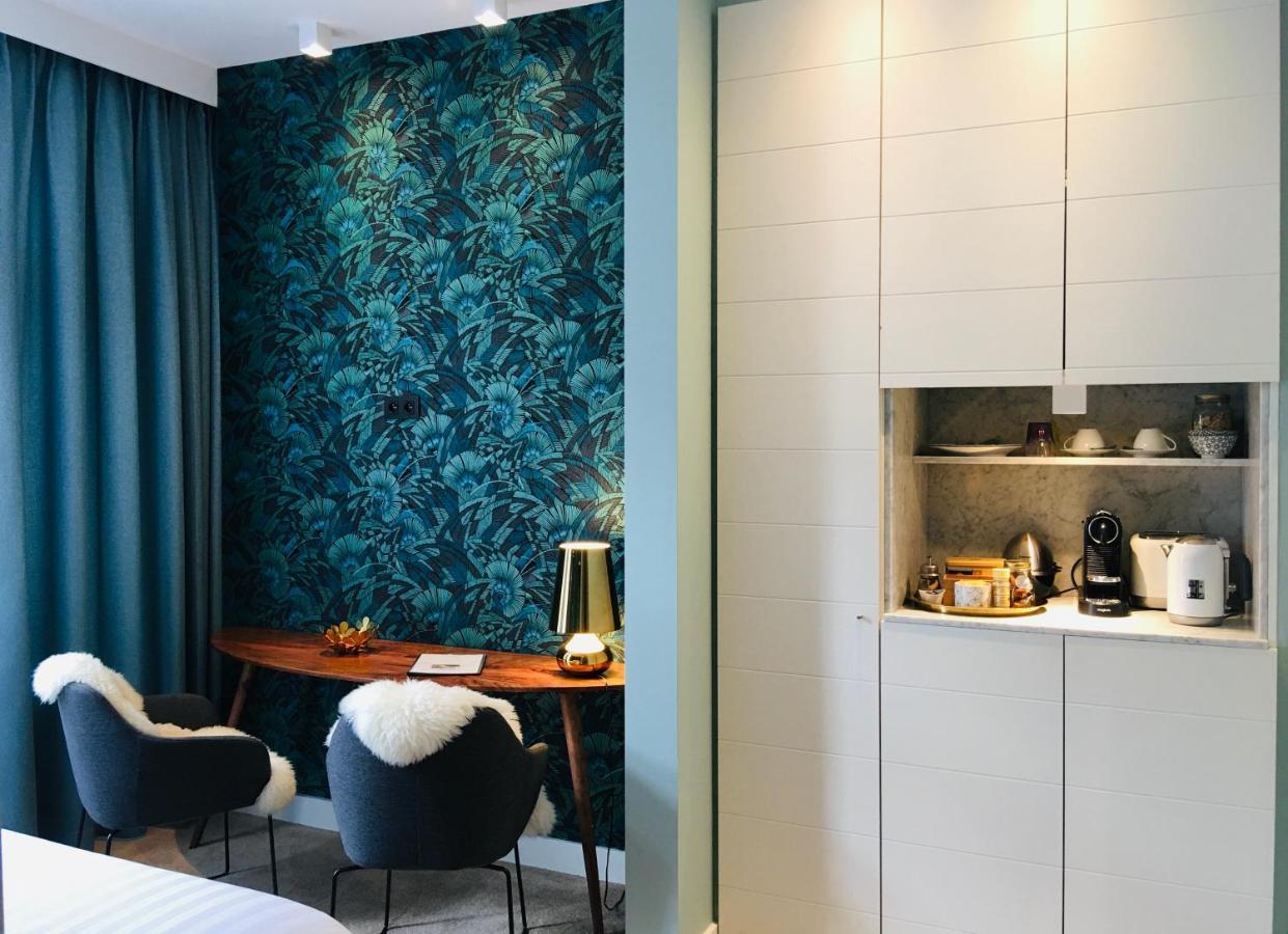 Blue Alice Brussels Aparthotel Ngoại thất bức ảnh